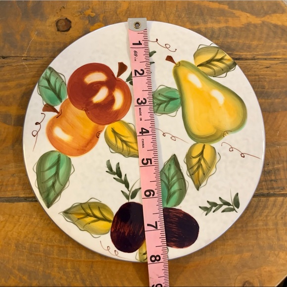 Oneida Vintage Fruit Hand Painted Trivet - Picture 4 of 5